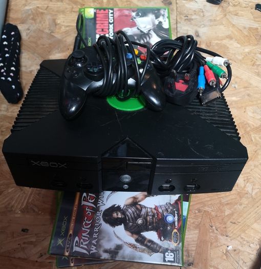 xbox 2 controllers