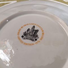 Belleek china display plate, Oisin Kelly RHA, commemorative plate, 1970s Belleek china