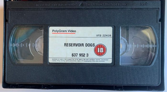 Reservoir Dogs (Quentin Tarantino Film) [1992] Harvey Keitel, Tim Roth, Chris Penn, Steve Buscemi, Lawrence Tierney, Michael Madsen, Quentin Tarantino & Edward Bunker (PAL VHS Cassette Movie)
