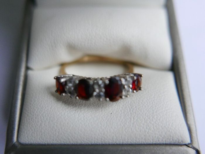 Vintage14K Gold 585 Ring With  Diamonds and Rubies Ring size P1/2 - 2,9g