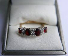 Vintage14K Gold 585 Ring With  Diamonds and Rubies Ring size P1/2 - 2,9g
