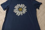 Daisy tshirt