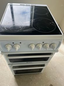 HOTPOINT electric free standing double cooker for sale