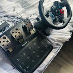 logitech g29 steering wheels and pedals