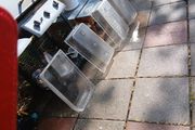 4 plastic rubbermaid gastro trays