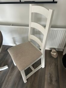 Solid wood dining chair x 4