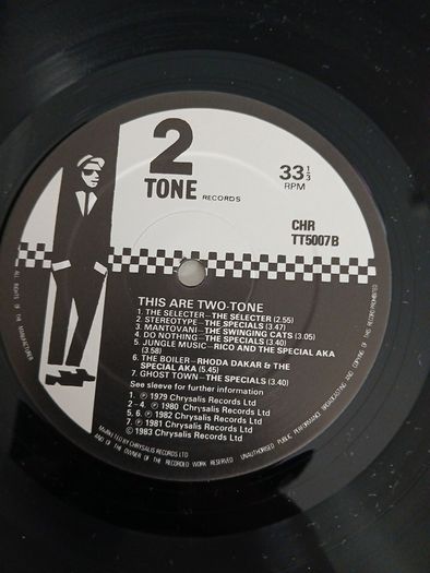 This are Two Tone Irish Pressing