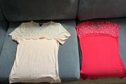 2 T-Shirts