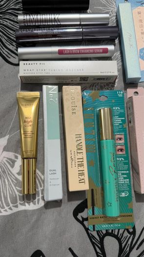 Lumene and hair brush lash & brow serum and mascaras from milk makeup, Laura mercier, KvD, beauty pie, Plouise, wander beauty? Milani, milliefee, 2aN