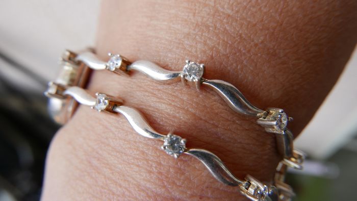 Vintage INDURO Watch for Women, Sterling Silver Bracelet Watch, Handmade 925 Sterling Silver Watch, Watch for Her Birthday Gift, Ladies Watch Japan Made (Works well, fresh battery)