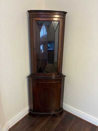 Corner unit