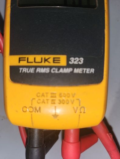 Fluke 323 Multimeter True RMS Clamp Meter - 100% Genuine Item