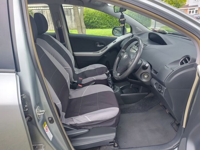 2010 Toyota Yaris