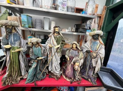 Nativity Crib