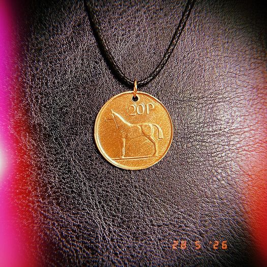 1998 20p Irish Punt Coin Necklace