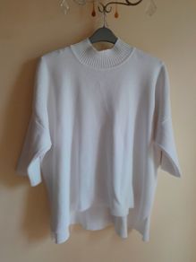 ALEXA White Oversized Pullover