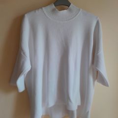 White Oversized Pullover