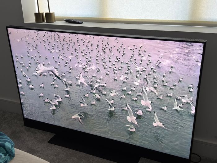 Sky Glass TV 65"