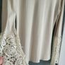 Unbranded beige top with crochet style sleeves Sz M (Fit 10-12 UK) Image 7