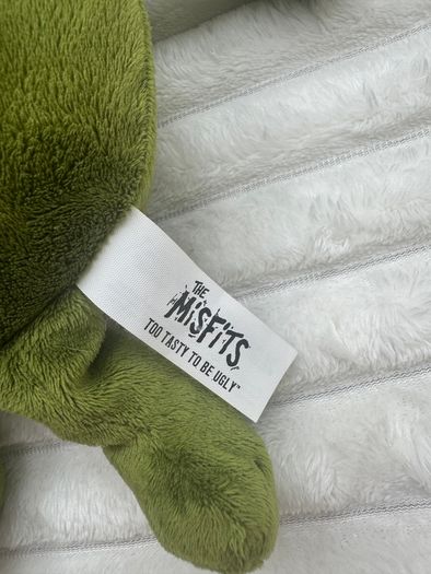 The Misfits Too Tasty to be Ugly Green Gremlin Pear Approx 30 cm used Please look at the pictures