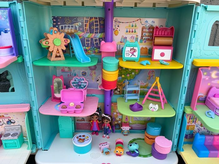 Gabby Dollhouse