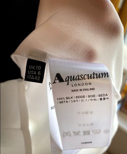 Top silk Aquascutum New w/o tags