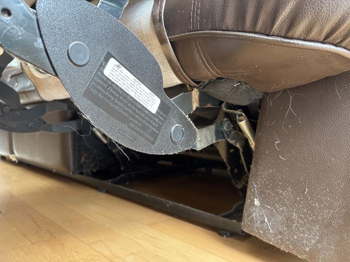 Free 3 Seat recliner sofa