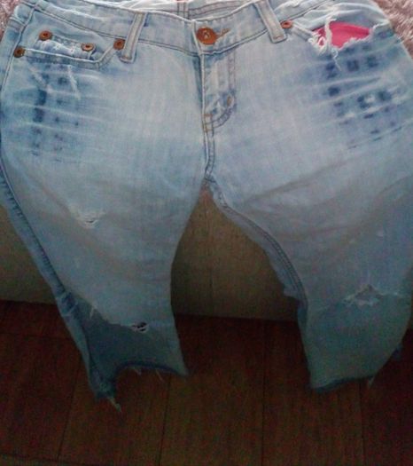 Ripped Jeans