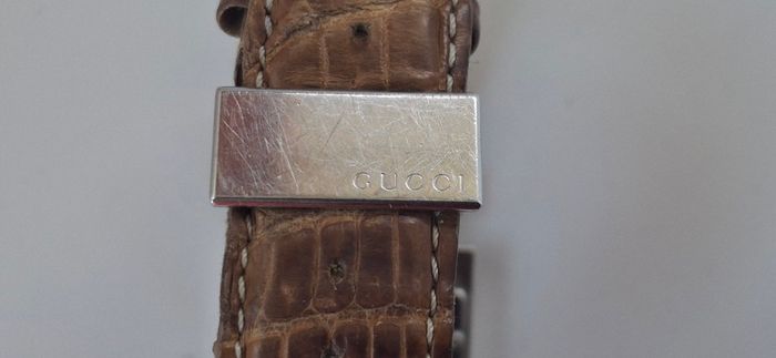 Gucci 7700M watch