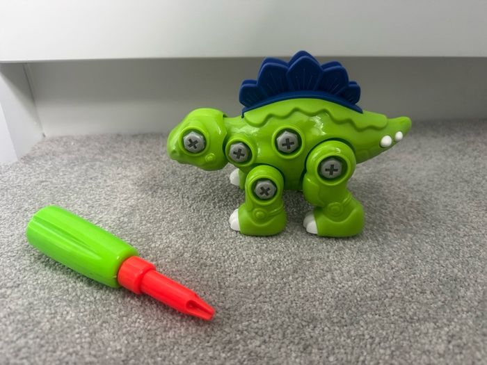 Construct a dinosaur toy - free postage