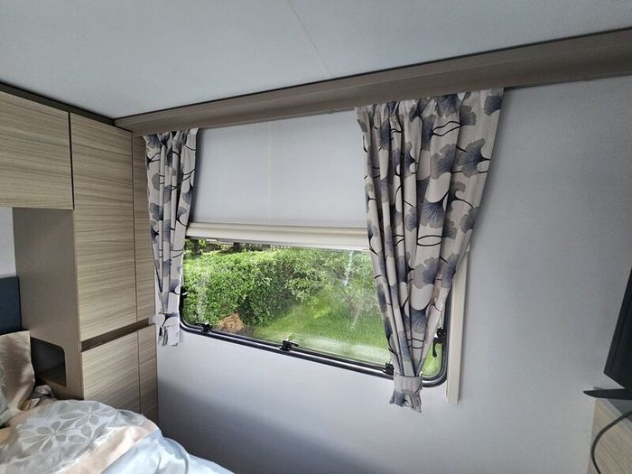 Premium Adria Altea 622 DP Dart Caravan