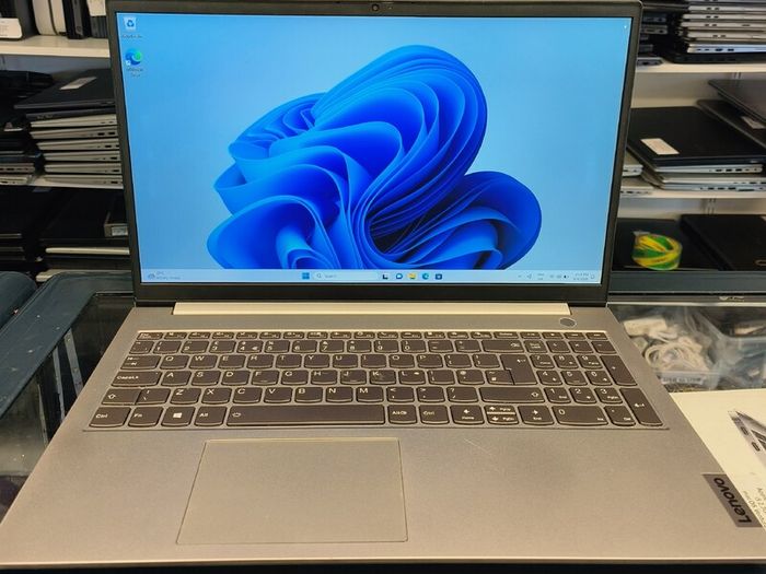 Lenovo ThinkBook 15 G2 ITL (15.6") i5 11th Gen 8GB RAM 500GB SSD Windows 11 Pro