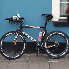 Felt B16 TT Full Carbon Size 60 (XL) with Kinetic-One 58/85 UC Wheelset