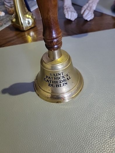 Bell brass "Patricks cathedral '