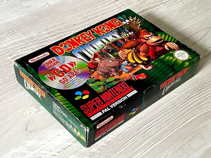 SNES Donkey Kong Country Boxed with Go Ape CD
