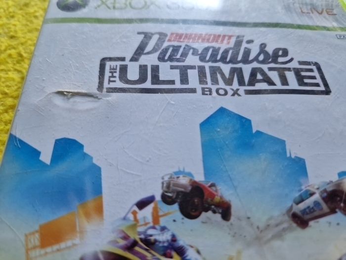 Burnout Paradise The ultimate Box Xbox 360 games Original