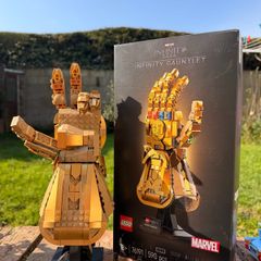 LEGO Infinity Gauntlet