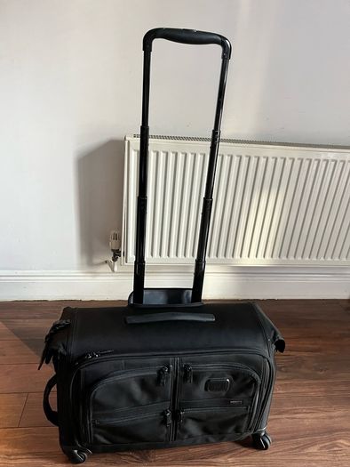 Tumi Alpha