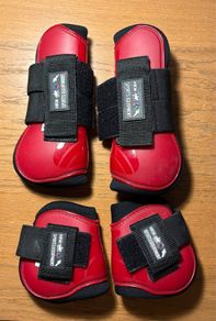 HKM Tendon & Fetlock boots red