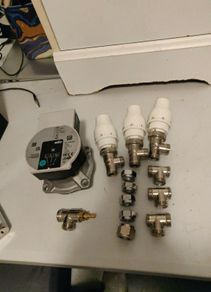 Wilo Para Heating Pump & Underfloor/Radiator Valve Fittings Bundle