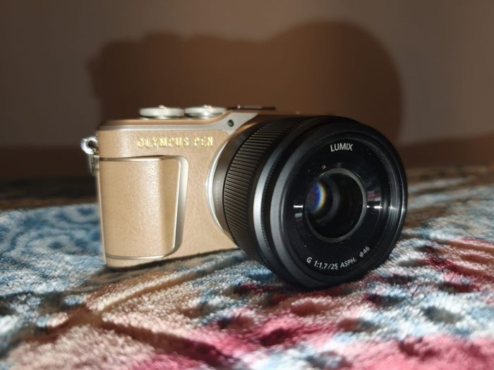 Olympus Pen E-pl9 Camera