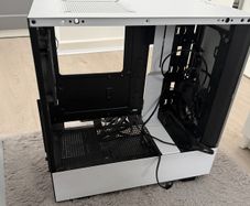 Ddr4 Ram, 5500xt Gpu, B450 Mother Board, White Nzxt Case