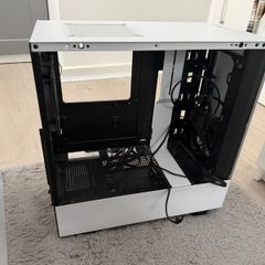 Ddr4 Ram, 5500xt Gpu, B450 Mother Board, White Nzxt Case