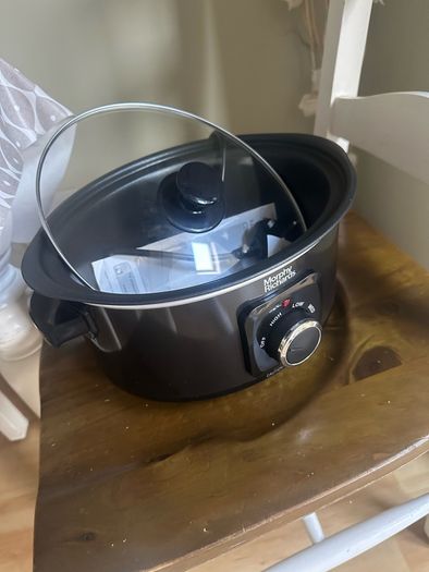 Morphy Richards Slow Cooker-Unused (Unboxed)