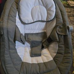 Electric baby swing - baby bouncer with bluetooth