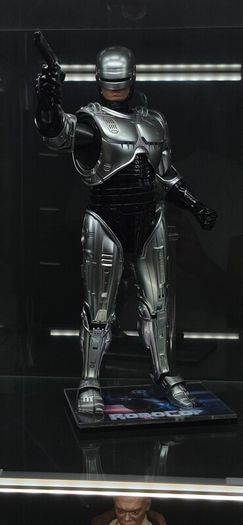 Hot Toys Robocop