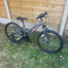 ridgeback destiny kids bike 24 inch