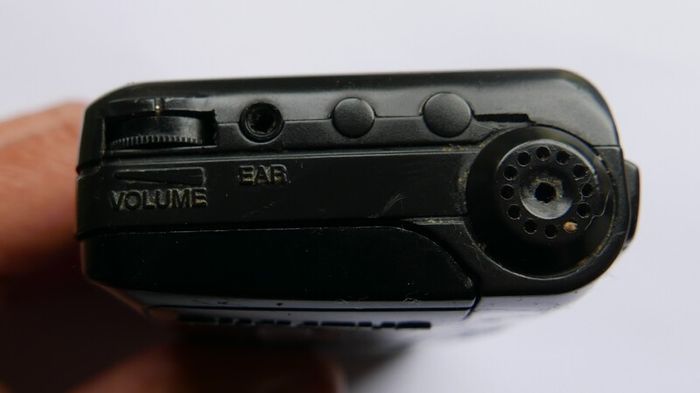Olympus Pearlcorder Micro Cassette Recorder S702 Handheld - works