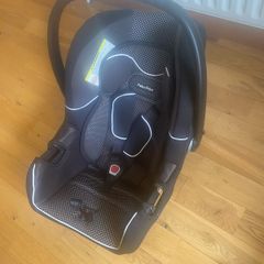 Infant car seat