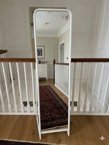 standing mirror